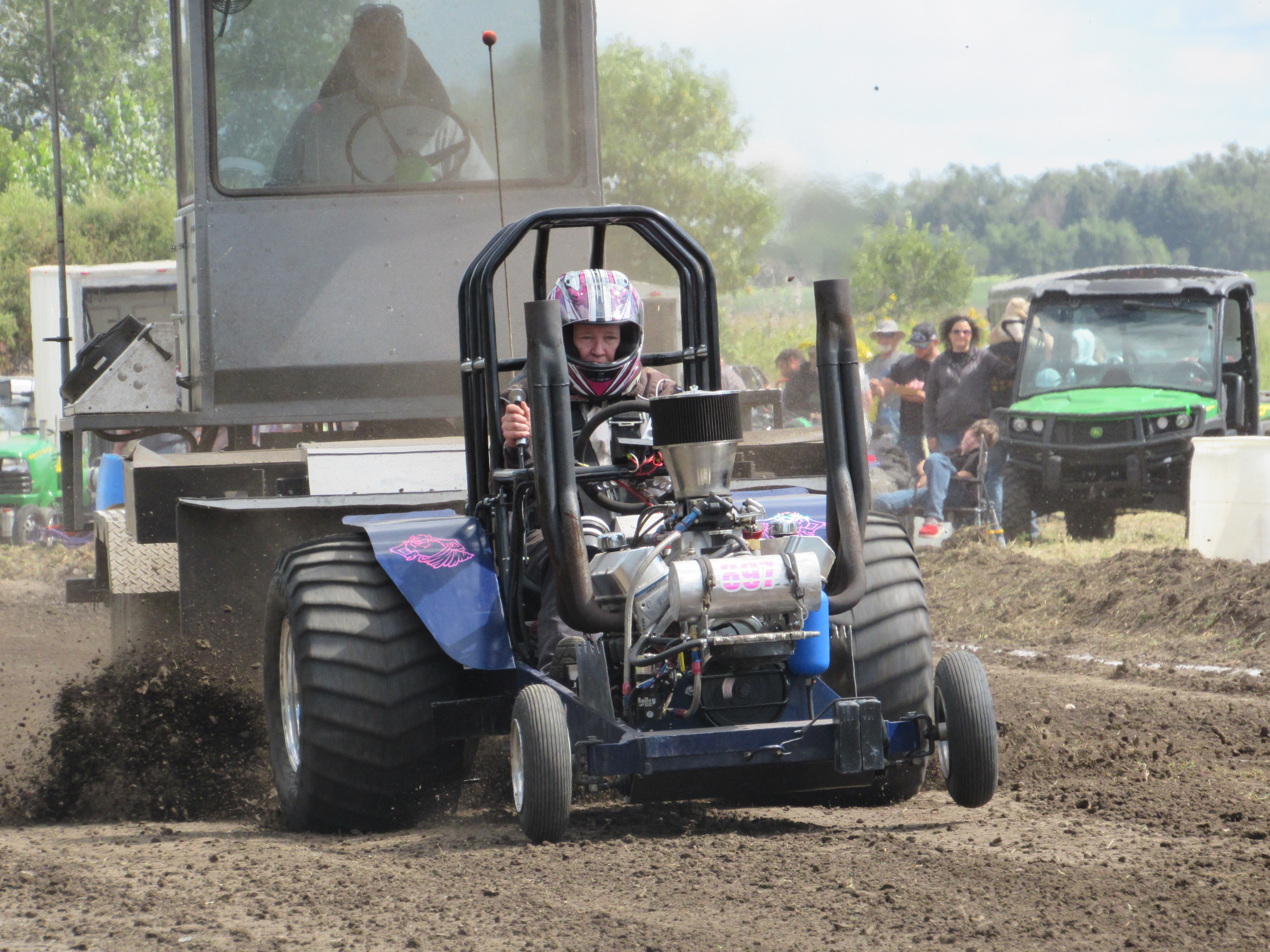 897-Extremely Twisted.JPG